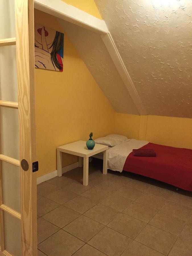 Providence Hostel & Guest House Eksteriør billede